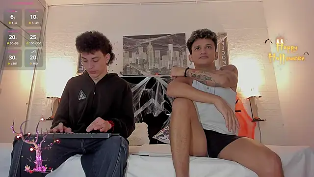 toyboys1 online show from October 24, 2025, 4:00 am