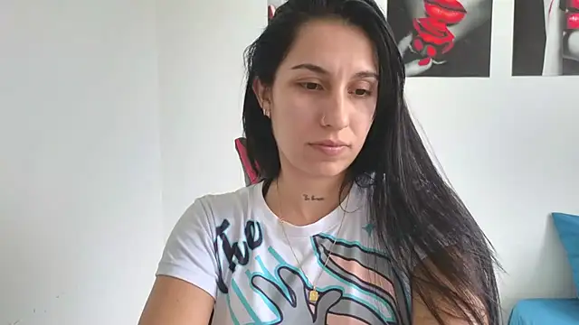 tammyandrade  online show from July 23, 2026, 7:54 pm