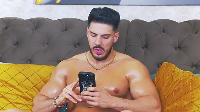 DustinKeent online show from March 31, 2026, 4:47 am