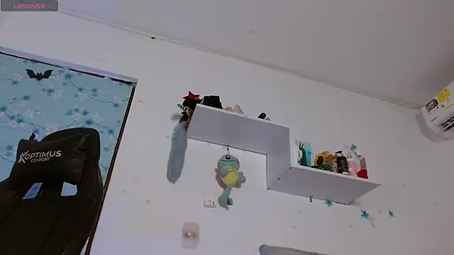 miss valery2 online show from December 16, 2025, 3:44 am