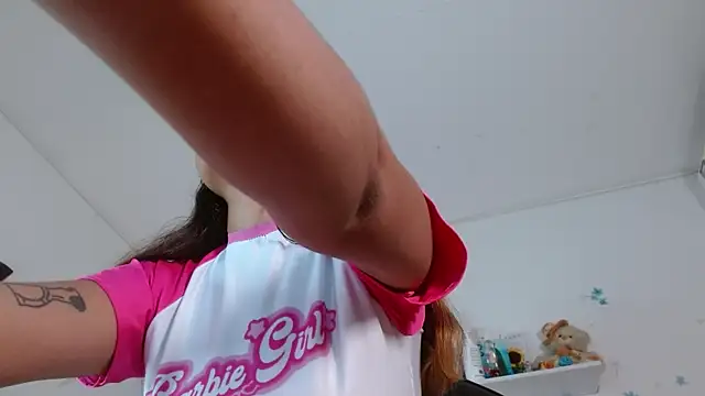 miss valery2 online show from March 12, 2026, 2:06 am