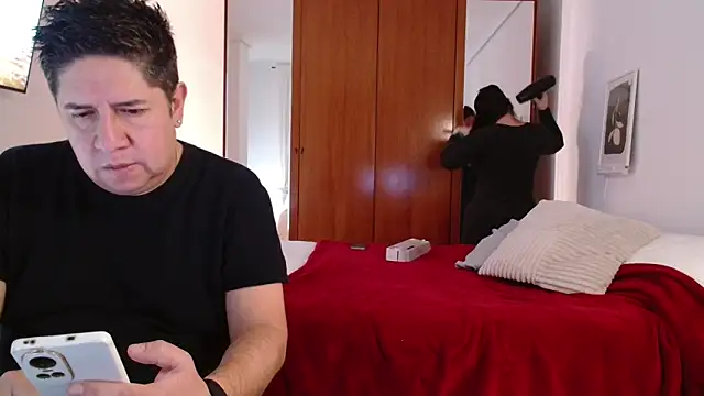 THIAGOEVA online show from February 6, 2026, 8:43 am