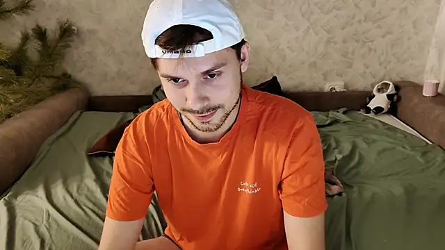 Snapshot of mike_peach chatting on February 20, 2025, 8:25 pm mike peach online show from February 20, 2025, 8:25 pm