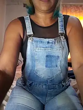 Goodgirlsue 77 online show from April 5, 2026, 12:34 pm