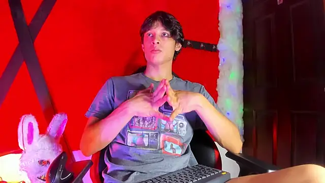 LilOwen  online show from February 14, 2026, 5:46 pm