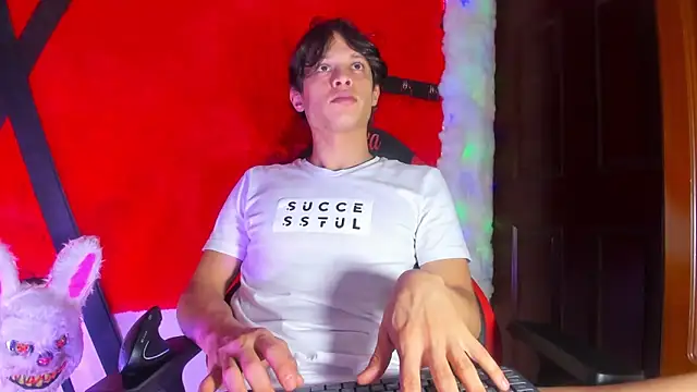 LilOwen  online show from February 13, 2026, 9:59 pm