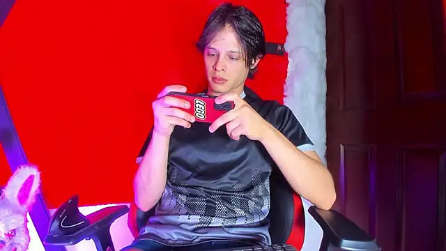 LilOwen  online show from March 17, 2026, 3:48 pm