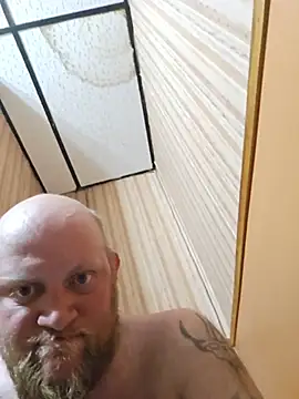 whitecock6949 online show from June 4, 2026, 2:49 am