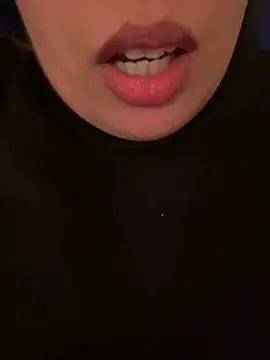 Snapshot of Samarr_9and chatting on January 3, 2025, 10:41 am Samarr 9and online show from January 3, 2025, 10:41 am