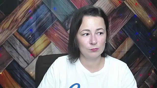 MarieSho online show from September 17, 2025, 5:04 pm