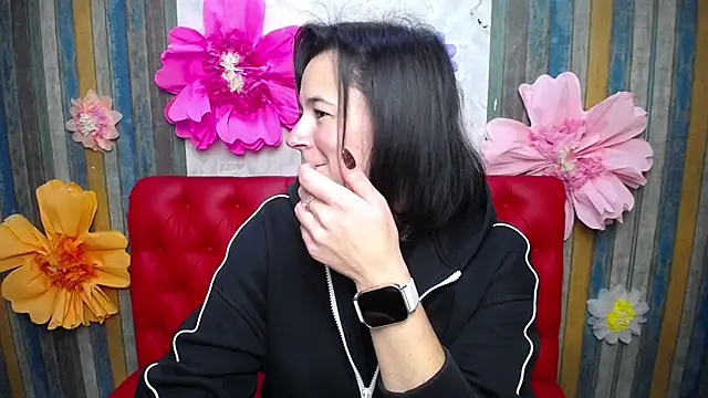 MarieSho online show from October 12, 2025, 5:14 pm