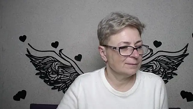 Snapshot of EmiliaGree chatting on March 21, 2026, 6:01 pm EmiliaGree online show from March 21, 2026, 6:01 pm