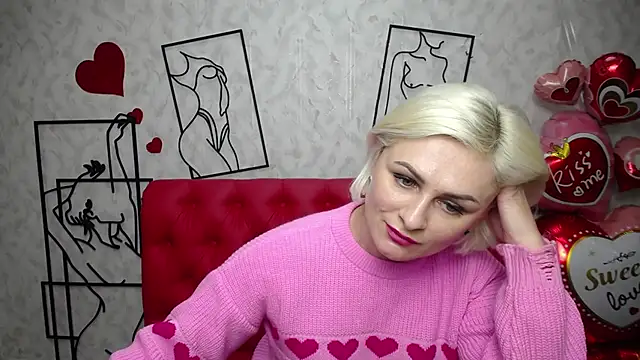 Snapshot of OliviaHorst chatting on February 27, 2025, 10:11 am OliviaHorst online show from February 27, 2025, 10:11 am