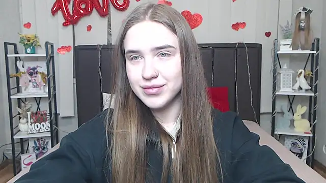 Snapshot of LauraHlot chatting on February 8, 2026, 6:33 am LauraHlot online show from February 8, 2026, 6:33 am