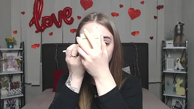 Snapshot of LauraHlot chatting on February 26, 2026, 6:52 pm LauraHlot online show from February 26, 2026, 6:52 pm