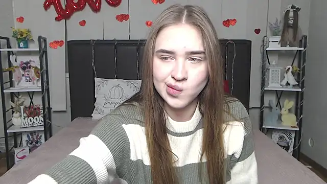 Snapshot of LauraHlot chatting on February 18, 2026, 6:04 pm LauraHlot online show from February 18, 2026, 6:04 pm