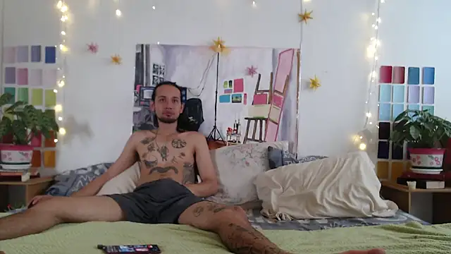 AsRusell666 online show from June 18, 2026, 7:19 pm