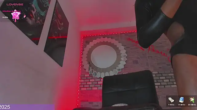 Snapshot of Karla-Ebony chatting on March 7, 2025, 1:40 pm Karla-Ebony online show from March 7, 2025, 1:40 pm