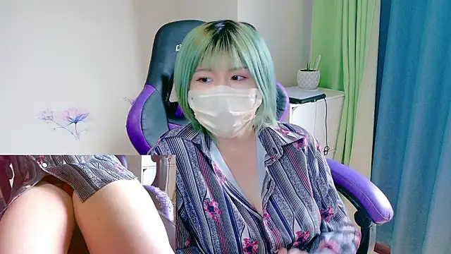 Snapshot of hazuki_8008 chatting on September 30, 2025, 3:56 am hazuki 8008 online show from September 30, 2025, 3:56 am