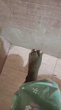 Snapshot of boy_BeardGallery chatting on October 13, 2025, 6:20 pm boy BeardGallery online show from October 13, 2025, 6:20 pm