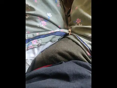 boy BeardGallery online show from December 18, 2025, 5:23 am