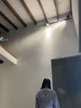 Arilw online show from November 4, 2025, 12:09 pm