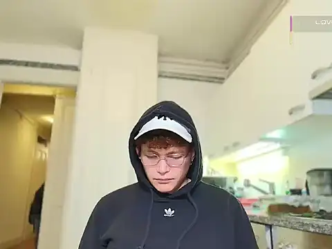 ccamilo-andress online show from February 17, 2026, 7:22 pm