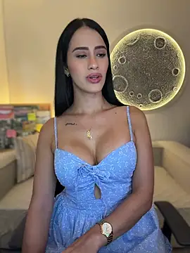 SarahhSmitth1 online show from July 16, 2026, 11:24 pm
