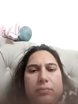 Snapshot of Etty_Margery chatting on October 24, 2025, 7:02 pm Etty Margery online show from October 24, 2025, 7:02 pm