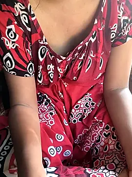 Snapshot of Ralisha_Rani chatting on September 28, 2025, 10:22 am Ralisha Rani online show from September 28, 2025, 10:22 am
