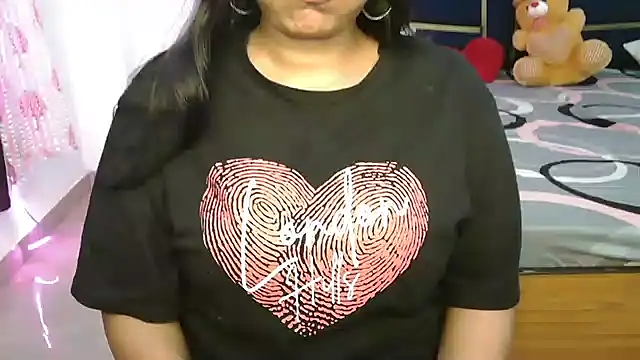 N-Natasha online show from May 10, 2026, 7:38 pm
