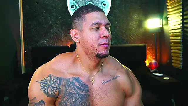 Snapshot of MassimoWalton2 chatting on March 20, 2025, 1:48 pm MassimoWalton2 online show from March 20, 2025, 1:48 pm