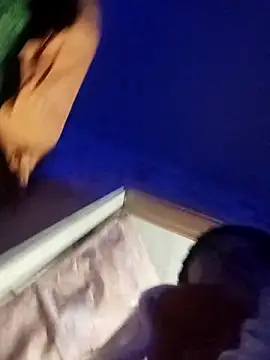 SweetLeila40 online show from November 11, 2025, 7:19 pm