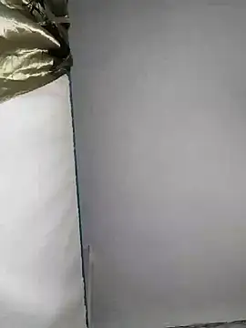 Snapshot of SweetLeila40 chatting on March 18, 2025, 3:02 am SweetLeila40 online show from March 18, 2025, 3:02 am