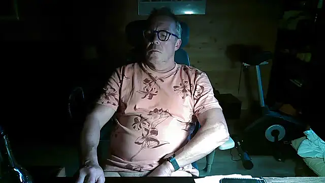 lelohop online show from September 22, 2025, 12:44 pm