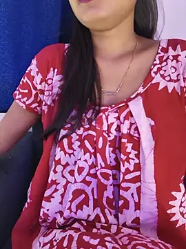 yhona darling online show from June 19, 2026, 4:29 am