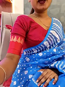 yhona darling online show from May 20, 2026, 11:51 am