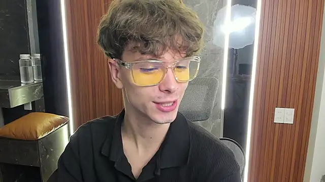 calvin love you online show from April 26, 2026, 5:10 pm