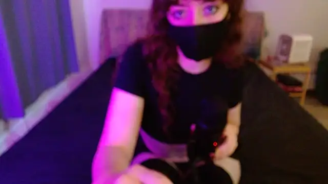 gothgirleden online show from July 11, 2026, 7:36 pm
