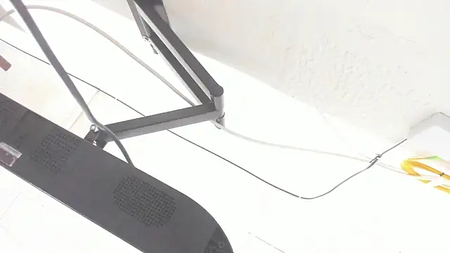 Snapshot of lin_jayani chatting on September 12, 2025, 12:27 pm lin jayani online show from September 12, 2025, 12:27 pm