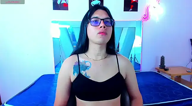 Snapshot of beverly_campbellxxx chatting on March 7, 2025, 12:58 am beverly campbellxxx online show from March 7, 2025, 12:58 am