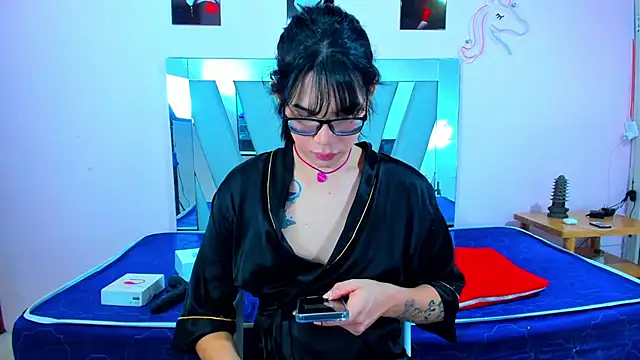 Snapshot of beverly_campbellxxx chatting on February 3, 2025, 12:15 am beverly campbellxxx online show from February 3, 2025, 12:15 am