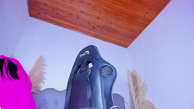 Tahiraa  online show from September 30, 2025, 1:28 pm