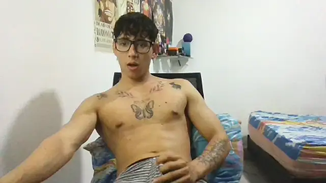 Dillom420 online show from February 26, 2025, 4:52 am