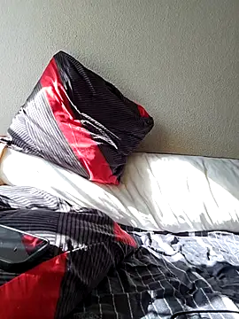 charlye inkkkk online show from November 27, 2025, 11:21 am