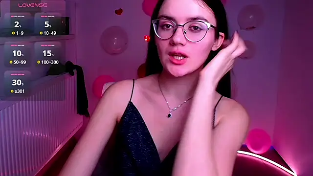 Snapshot of Josephine_jo chatting on February 16, 2025, 10:43 am Josephine jo online show from February 16, 2025, 10:43 am