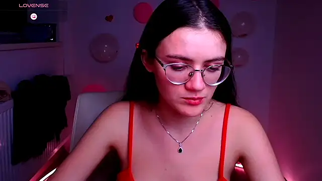 Snapshot of Josephine_jo chatting on February 15, 2025, 11:28 am Josephine jo online show from February 15, 2025, 11:28 am