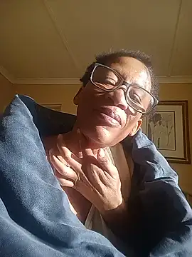 bustybillies online show from July 11, 2026, 5:52 am