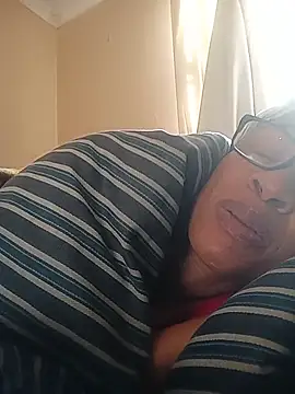 bustybillies online show from July 4, 2026, 5:47 am