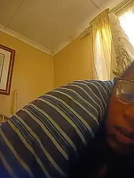bustybillies online show from June 25, 2026, 5:12 am